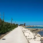Oda ve Kahvaltı Art And Sea Pedaso