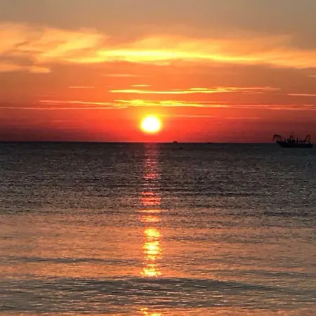 Art And Sea Bed & Breakfast *